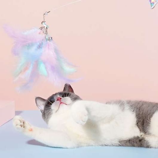 猫 おもちゃ 天使の羽根付き もふもふ仙女猫じゃらし