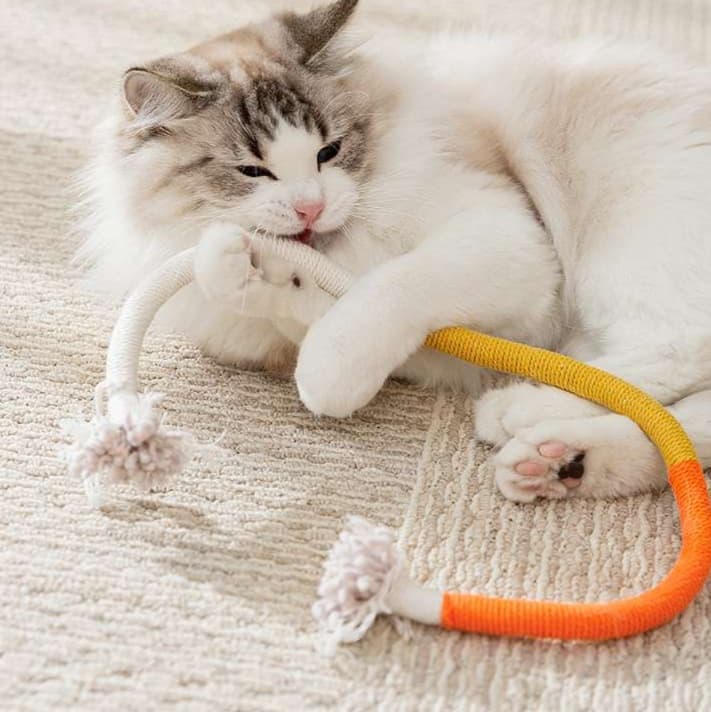 猫 おもちゃ もぐもぐ静音猫じゃらし
