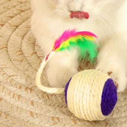 猫 おもちゃ もふもふ羽根付き カゴ編みじゃらし