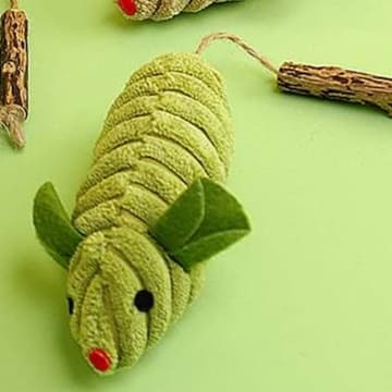 猫 おもちゃ ねずみさんの天然シナ麻猫じゃらし
