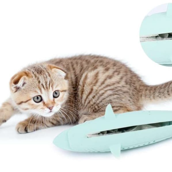 猫 おもちゃ 魚型おもちゃ 猫薄荷入り歯磨きじゃらし