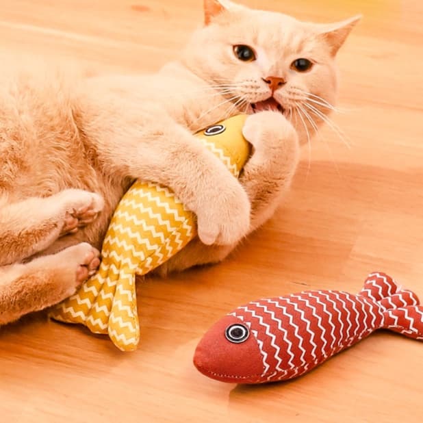 猫 おもちゃ 歯磨き魚のデンタルケア知育おもちゃ