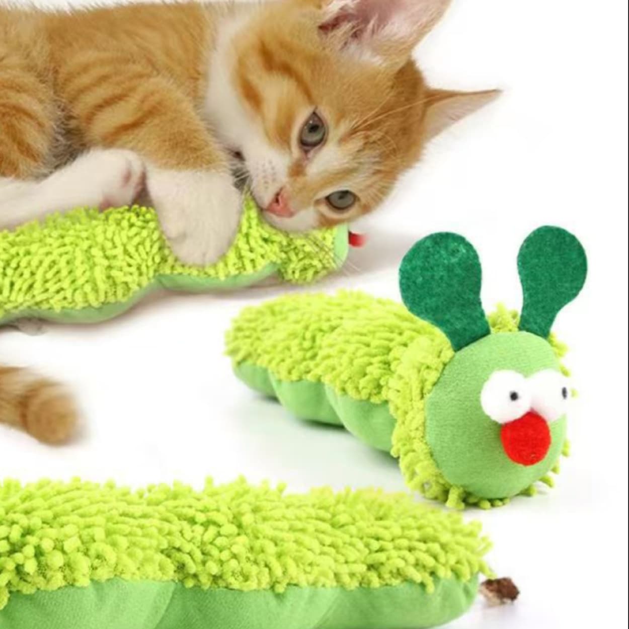 猫 おもちゃ もこもこいもむしさんけんきゅうじょ