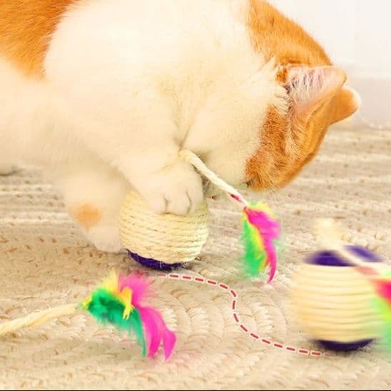 猫 おもちゃ もふもふ羽根付き カゴ編みじゃらし