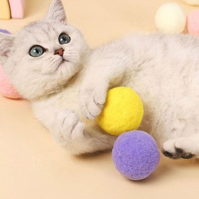 猫 おもちゃ ふわもこ毛玉ころころ猫じゃらし