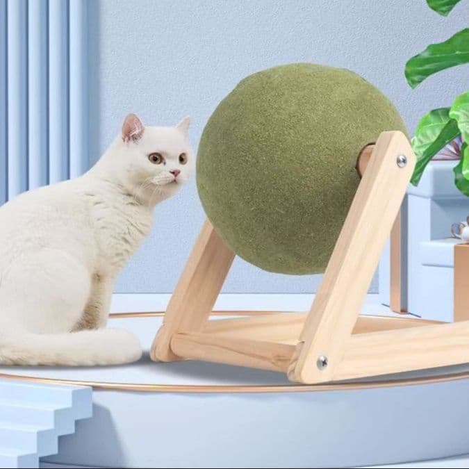 猫 おもちゃ ボール付き天然素材の回転木製キャットトイ