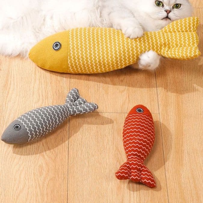 猫 おもちゃ もちもちお魚の癒やし枕