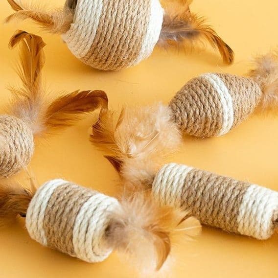 猫 おもちゃ 鈴音シャカシャカ 麻ボール猫じゃらし