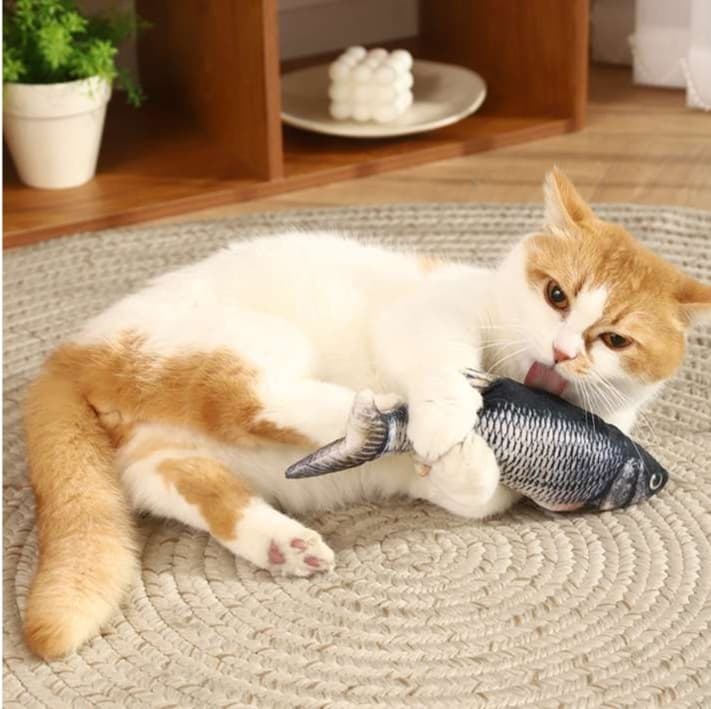猫 おもちゃ 本物そっくり!魚型猫じゃらし