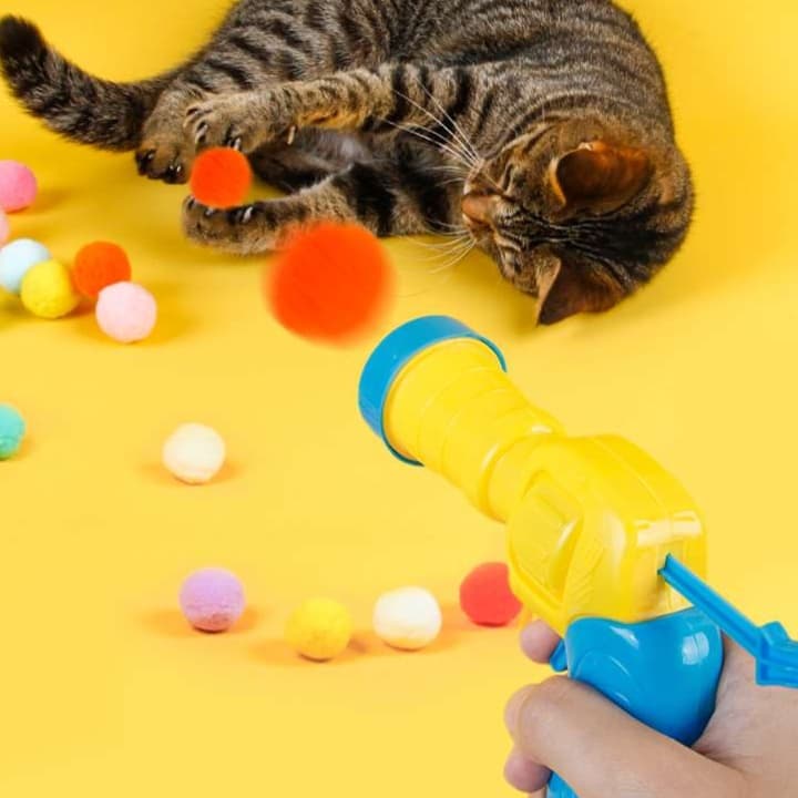 猫 おもちゃ ポンポン遊び猫じゃらしシューター