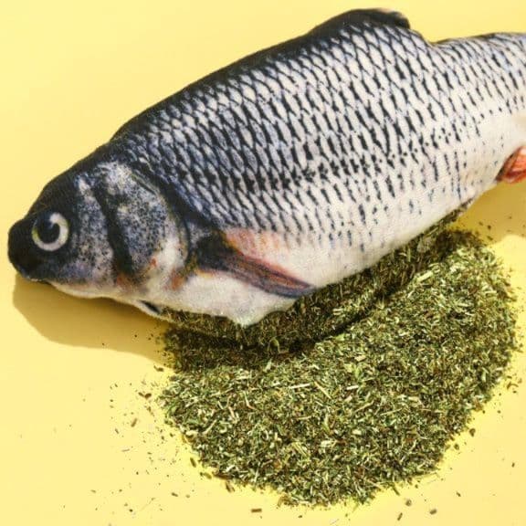猫 おもちゃ 本物そっくり!魚型猫じゃらし