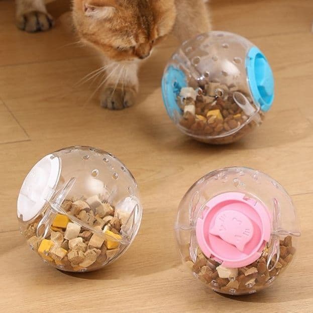 猫 おもちゃ 転がるおやつボール 知恵の輪